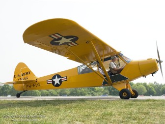 Piper Cup Meeting Seppe - the Netherlands 2006
 Hero