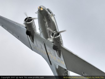 Giant of History Fly In - Aviodrome - the Netherlands 2007
 Hero